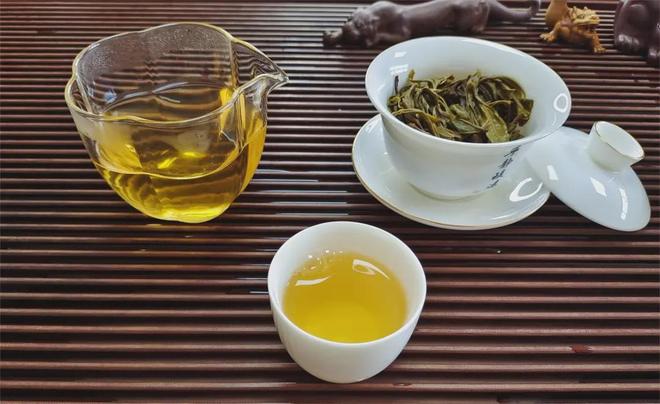 普洱茶为什么说喝生不喝熟？后悔现在才知道